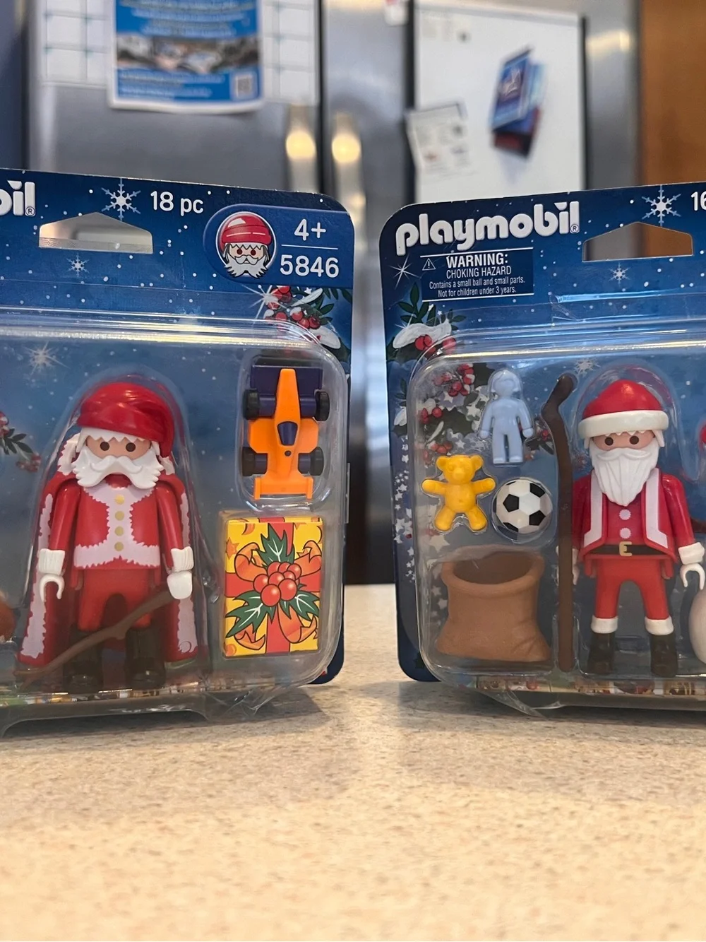 Playmobil Christmas Holiday Sets Lot 5846 & 5845 Santa Elf Snowman stocking gift